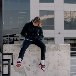 Meet your Posher, Johnny